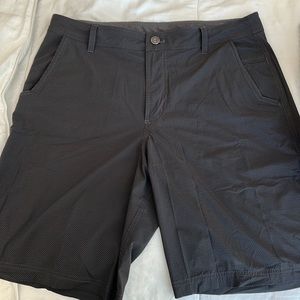 Men’s Lululemon shorts